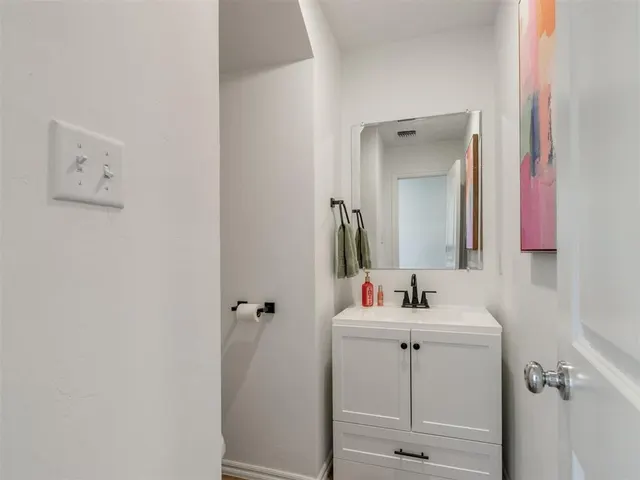 Photo 5 — 1907 Wolford Way, Norman, OK 73071