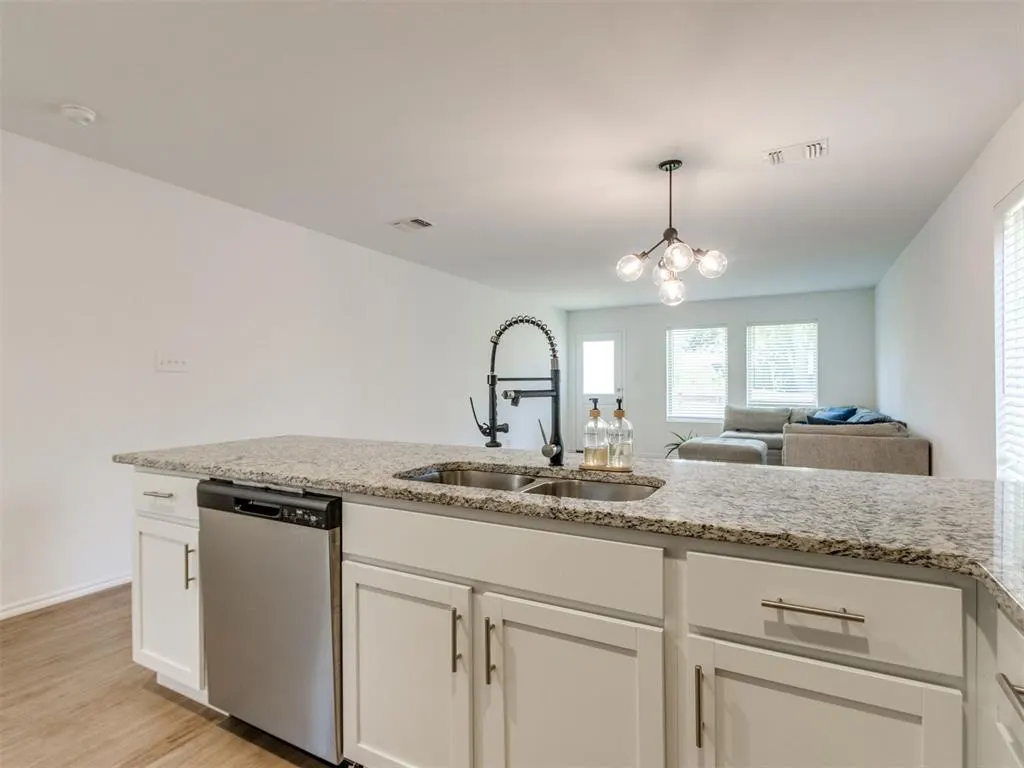 Photo 9 — 1907 Wolford Way, Norman, OK 73071