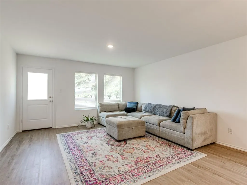 Photo 12 — 1907 Wolford Way, Norman, OK 73071