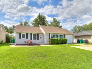 Sold home at 3016 Somerset Place