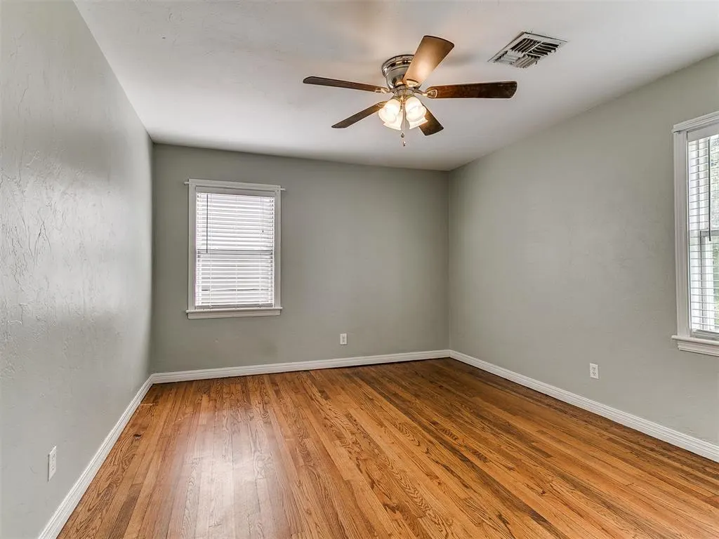Photo 16 — 3016 Somerset Place, Oklahoma City, OK 73116