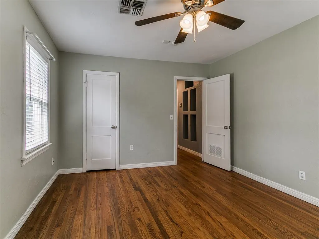 Photo 17 — 3016 Somerset Place, Oklahoma City, OK 73116