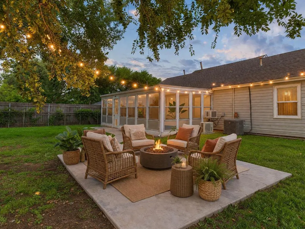 Photo 29 — 3016 Somerset Place, Oklahoma City, OK 73116