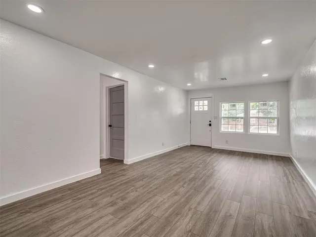 Photo 7 — 1113 NW 81st Street, Oklahoma City, OK 73114