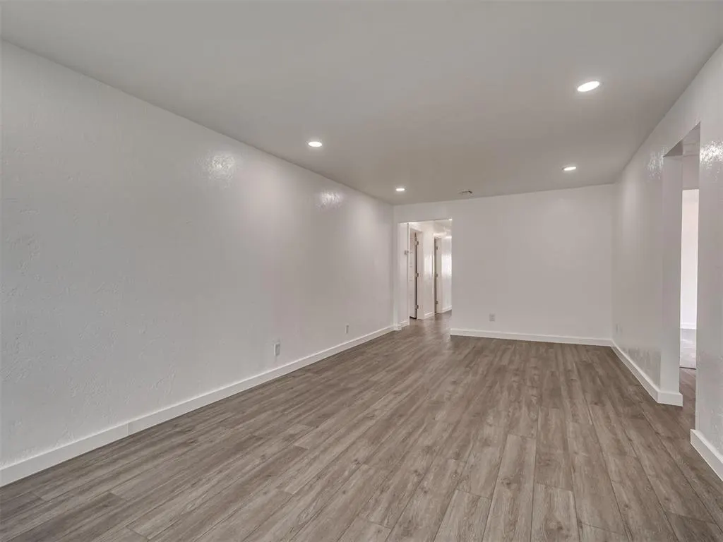 Photo 8 — 1113 NW 81st Street, Oklahoma City, OK 73114
