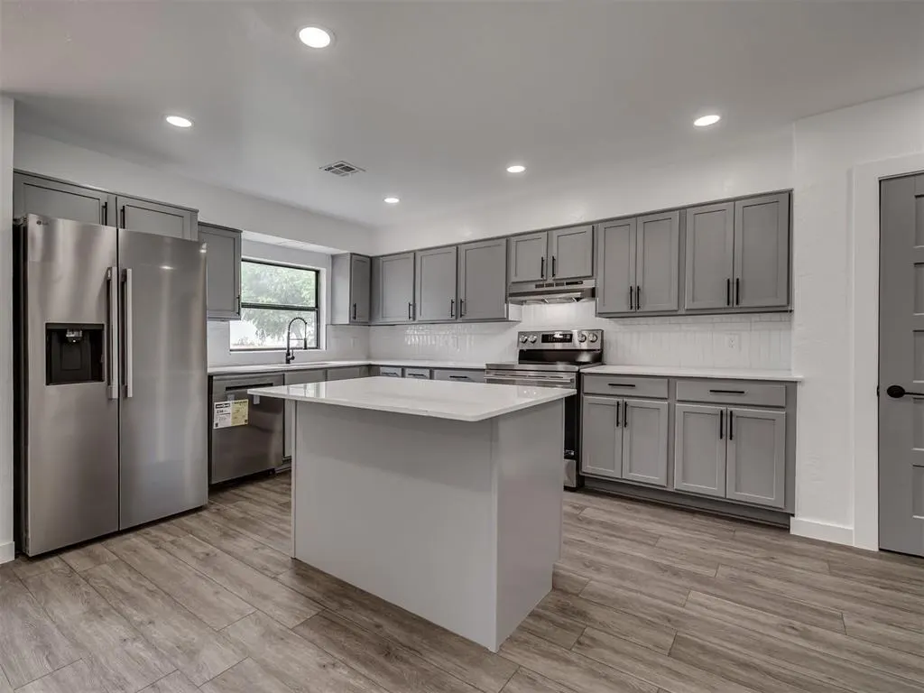 Photo 11 — 1113 NW 81st Street, Oklahoma City, OK 73114