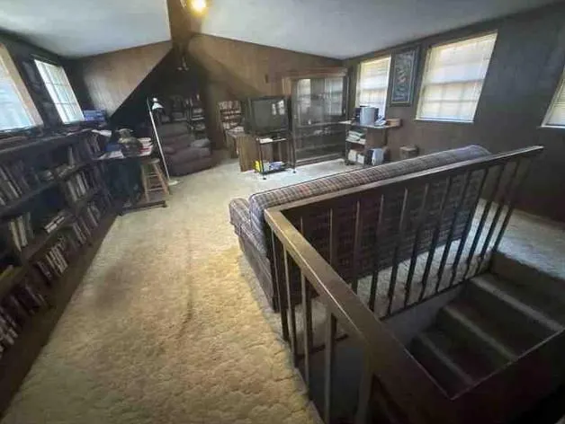 Photo 9 — 6105 Kingsbridge Drive, Oklahoma City, OK 73162
