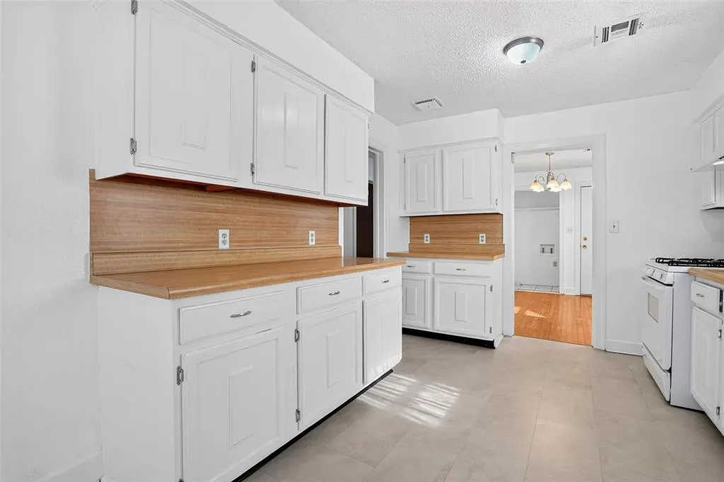 Photo 15 — 3129 NW 44th Street, Oklahoma City, OK 73112