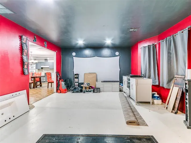 Photo 6 — 4508 NW 32nd Place, Oklahoma City, OK 73122