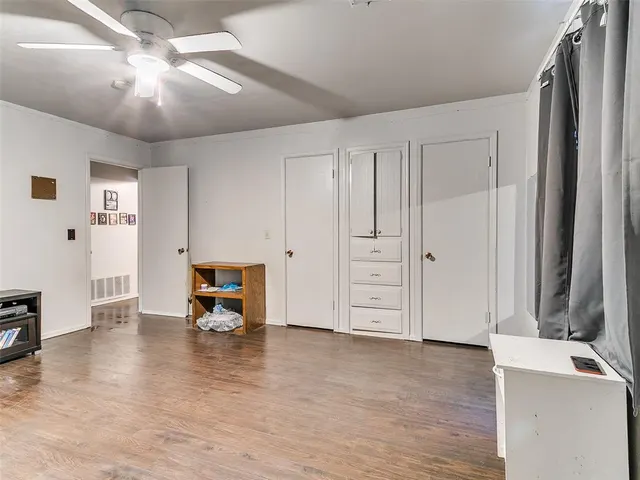 Photo 7 — 4508 NW 32nd Place, Oklahoma City, OK 73122
