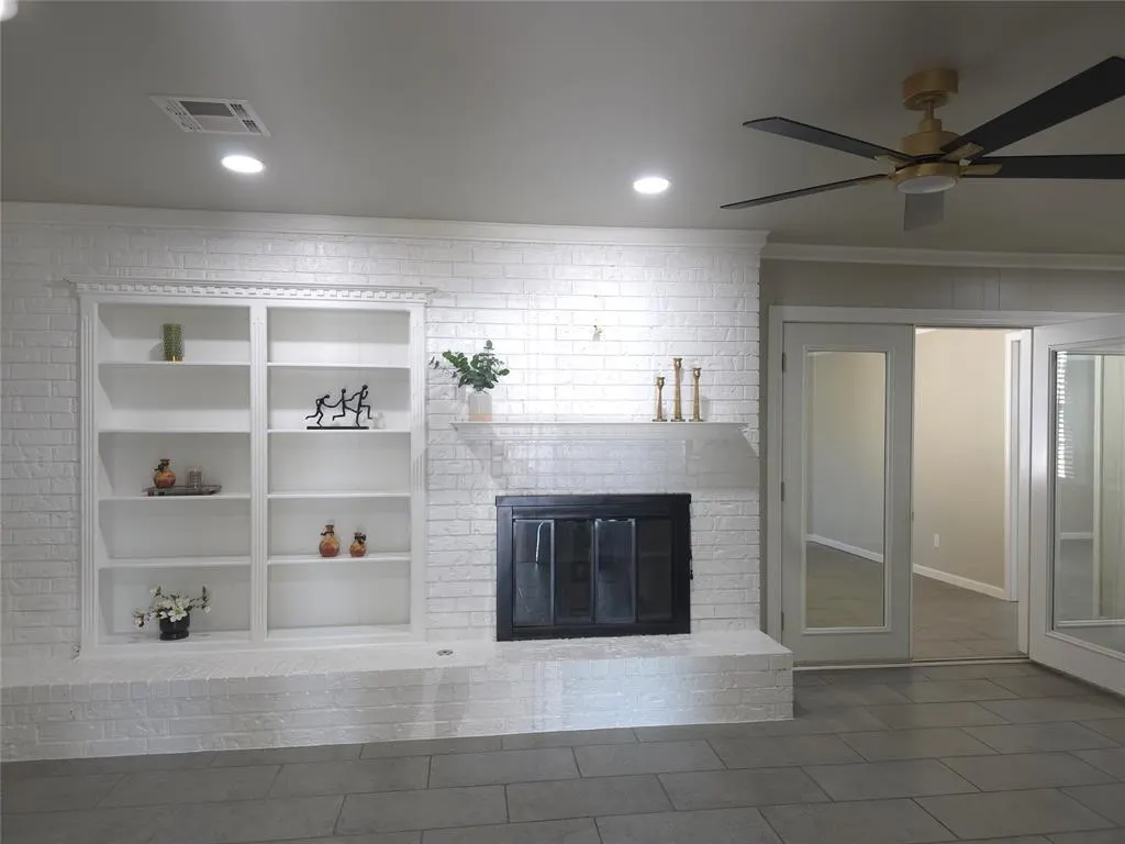 Photo 12 — 9009 Lakeaire Drive, Oklahoma City, OK 73132