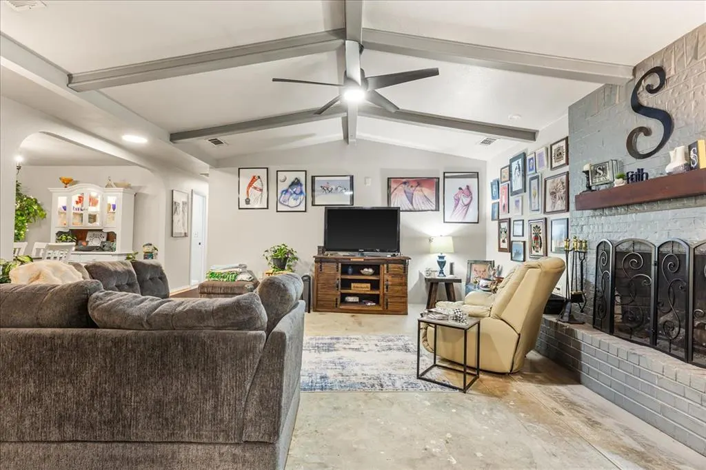 Photo 16 — 3111 Shady Lane Drive, Anadarko, OK 73005