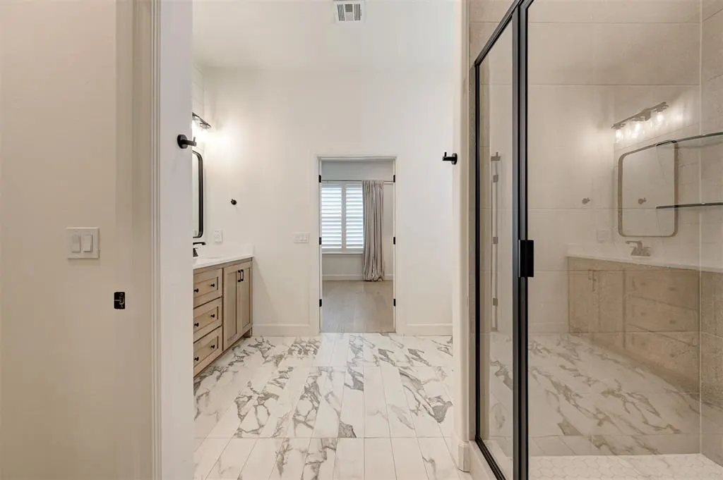 Photo 19 — 3916 Stone Hill Lane, Edmond, OK 73034