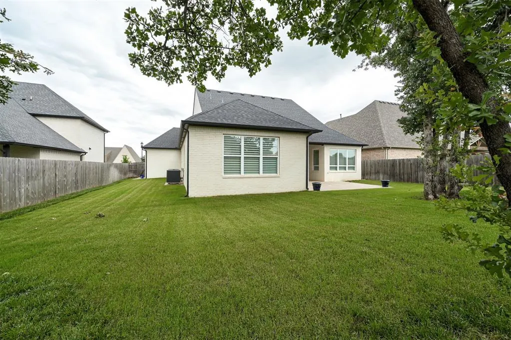 Photo 42 — 3916 Stone Hill Lane, Edmond, OK 73034
