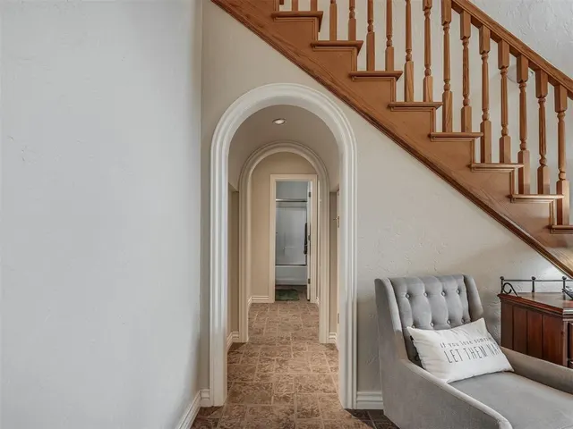 Photo 7 — 4001 Braxton Way, Edmond, OK 73034