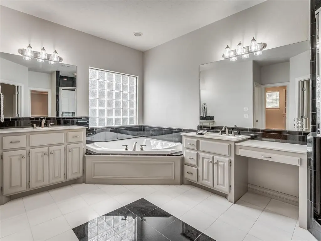 Photo 16 — 4001 Braxton Way, Edmond, OK 73034