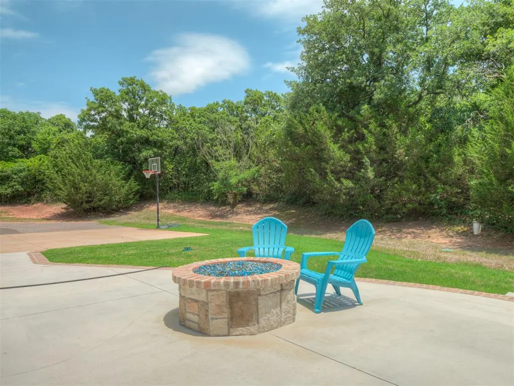 Photo 39 — 4001 Braxton Way, Edmond, OK 73034
