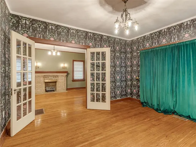Photo 4 — 2421 19th Street, Oklahoma City, OK 73107
