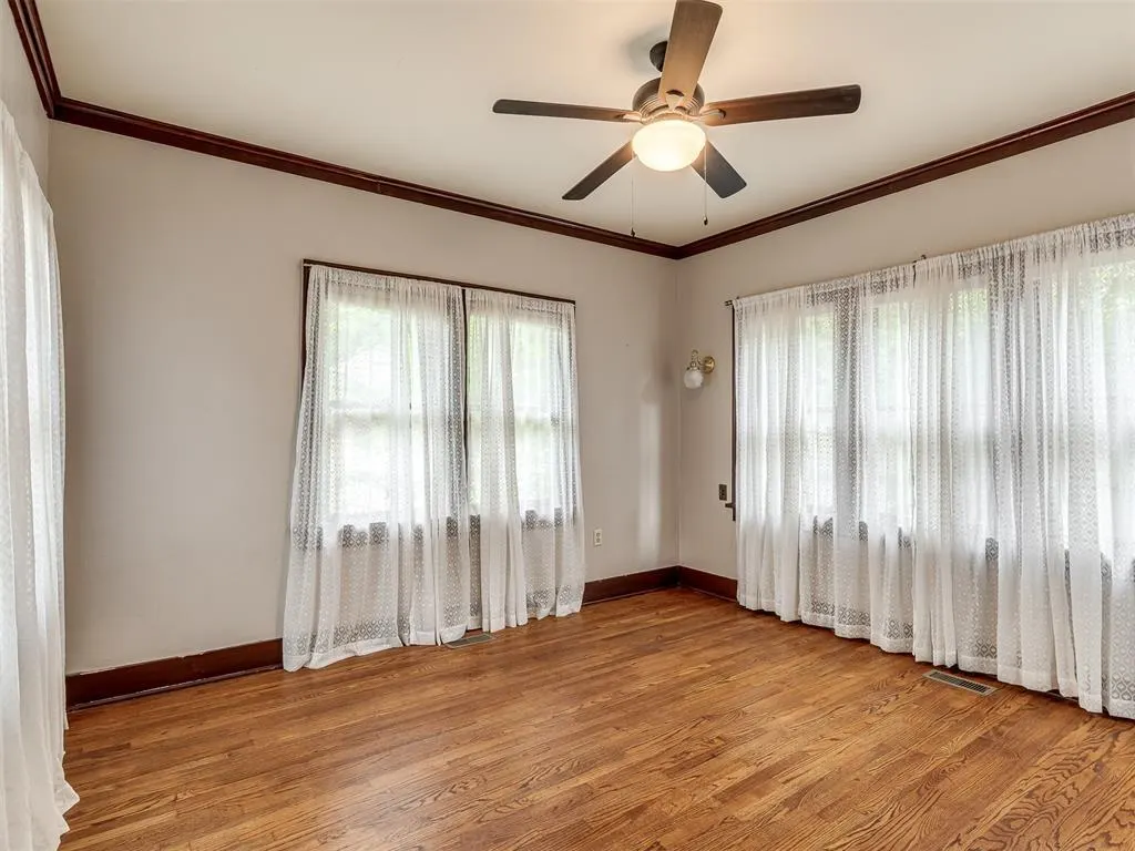 Photo 10 — 2421 19th Street, Oklahoma City, OK 73107