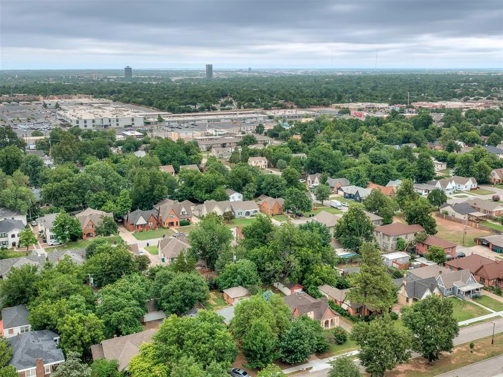 Photo 43 — 2421 19th Street, Oklahoma City, OK 73107