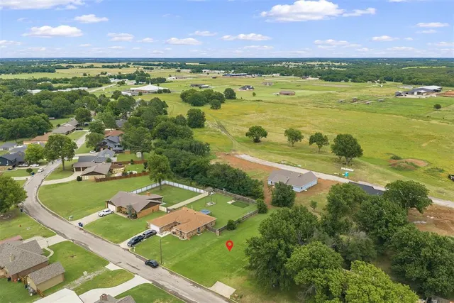 Photo 7 — 1331 Alvera Lane, Wynnewood, OK 73098