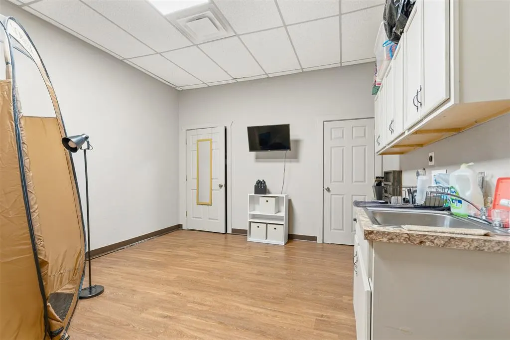 Photo 19 — 115 N Dean A McGee, Wynnewood, OK 73098