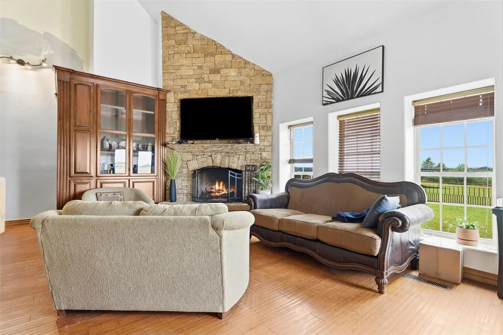 Photo 9 — 29714 E County Road 1640, Elmore City, OK 73433