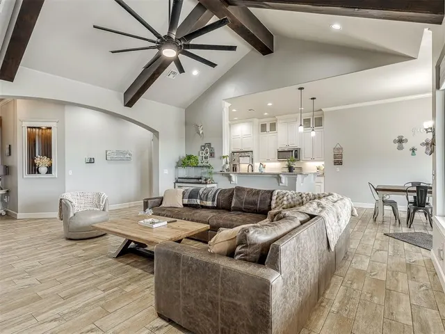 Photo 8 — 2269 Barrington Drive, Blanchard, OK 73010