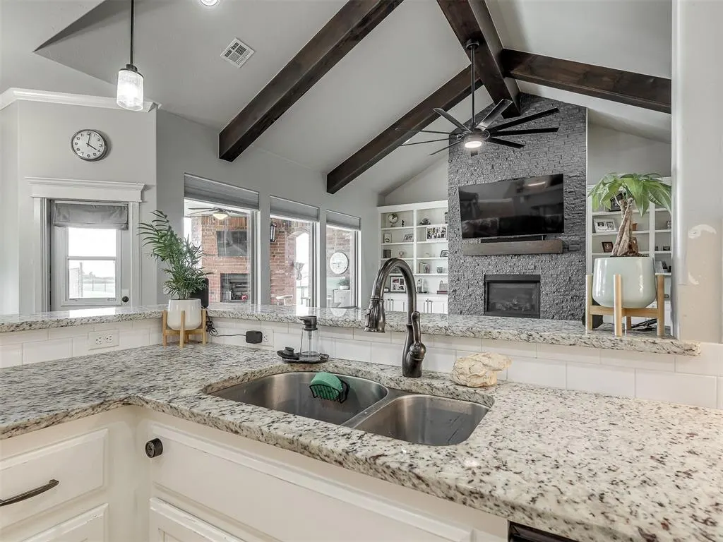 Photo 14 — 2269 Barrington Drive, Blanchard, OK 73010