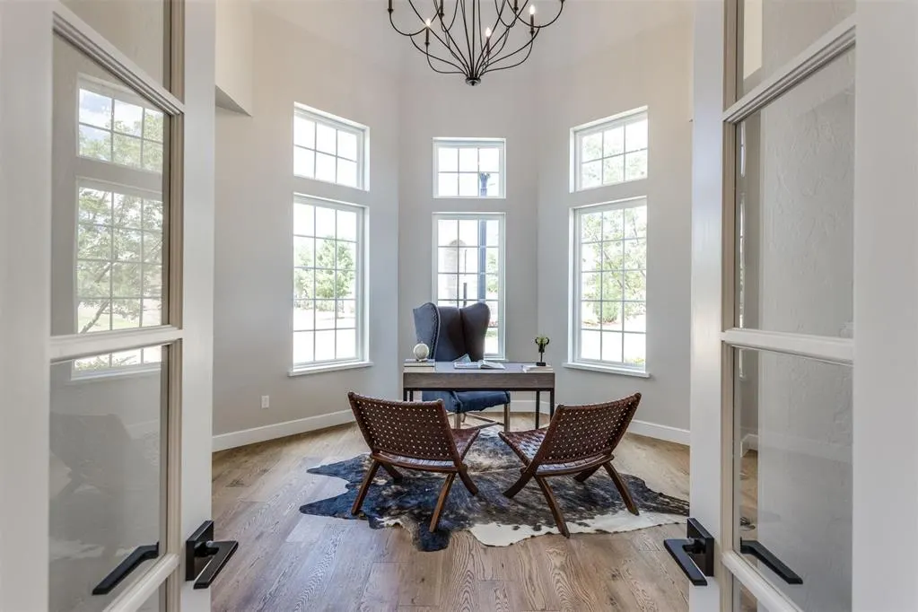 Photo 10 — 10701 Servon Drive, Oklahoma City, OK 73170