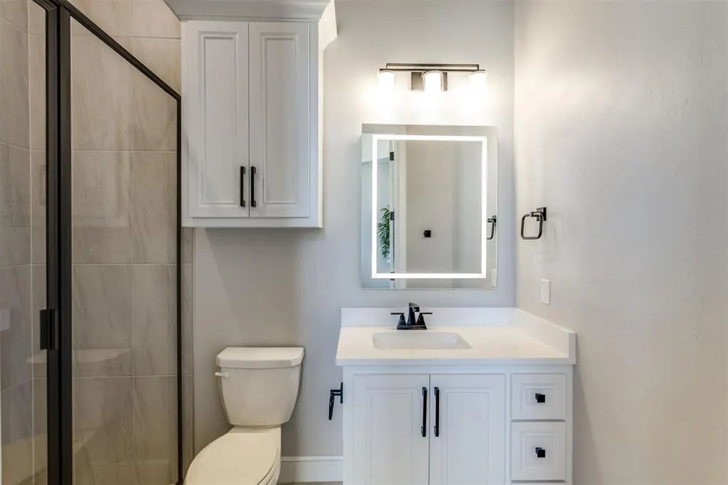 Photo 12 — 10701 Servon Drive, Oklahoma City, OK 73170
