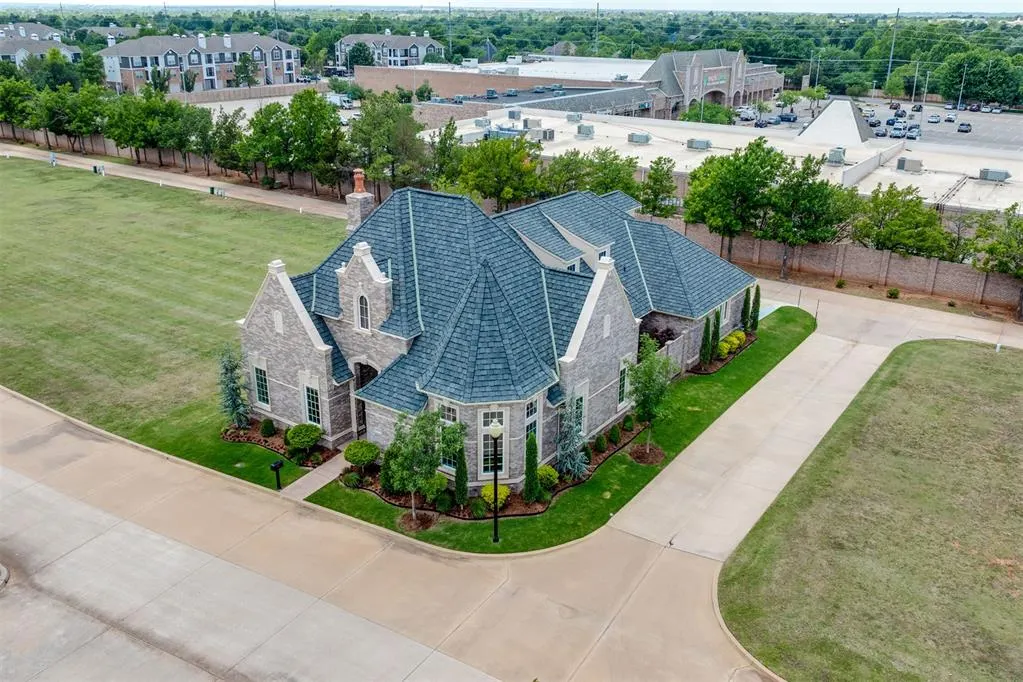 Photo 41 — 10701 Servon Drive, Oklahoma City, OK 73170