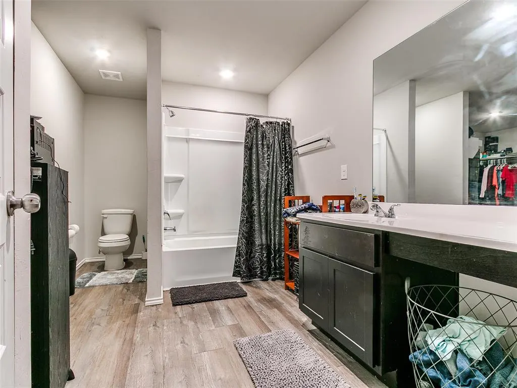 Photo 19 — 1229 Chuck Wagon Drive, El Reno, OK 73036