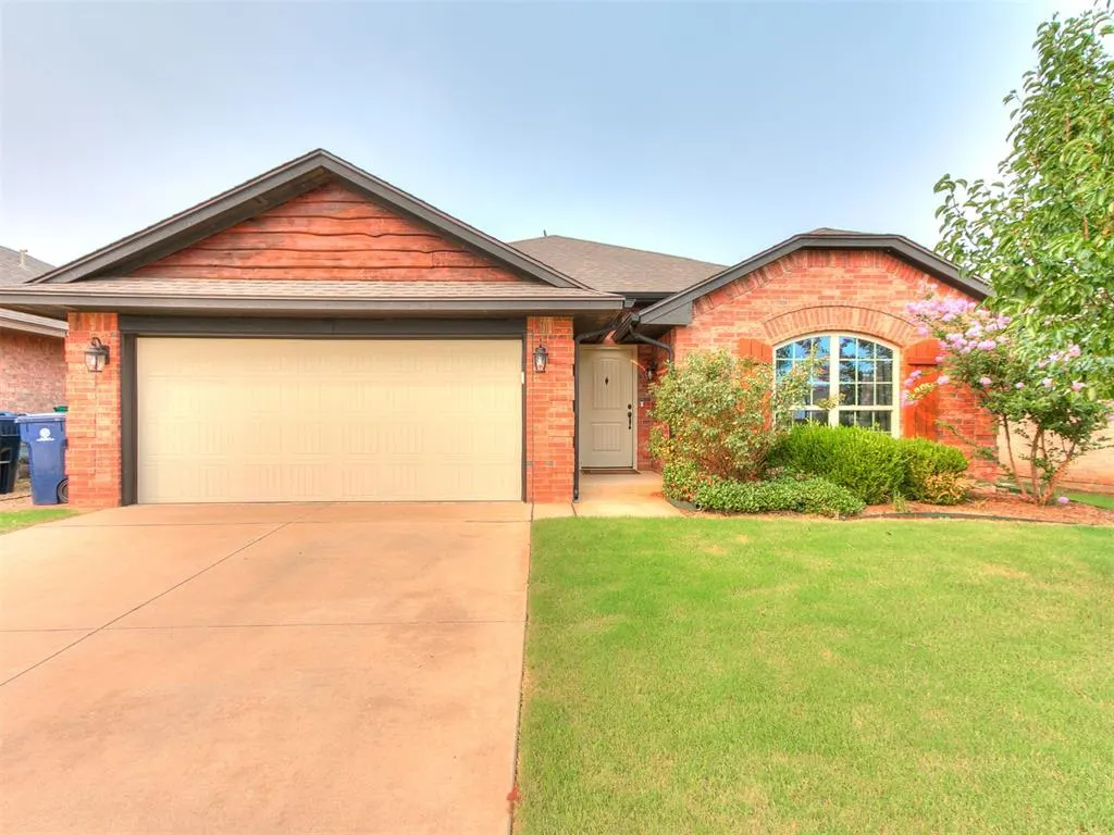 Front exterior — 18404 Scarborough Drive, Edmond, OK 73012