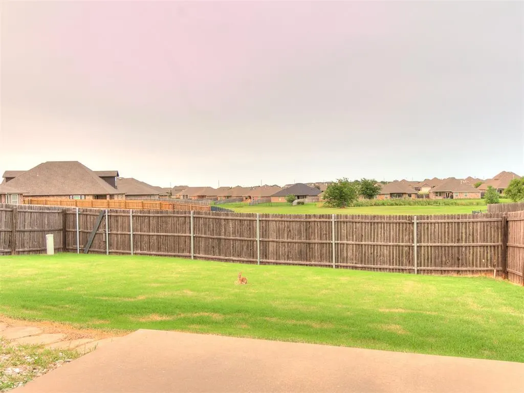 Photo 25 — 18404 Scarborough Drive, Edmond, OK 73012