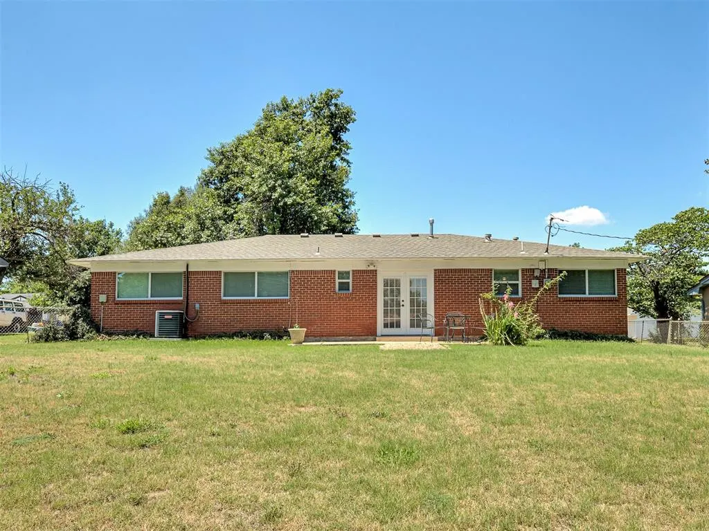 Photo 39 — 6524 N Grove Avenue, Oklahoma City, OK 73132