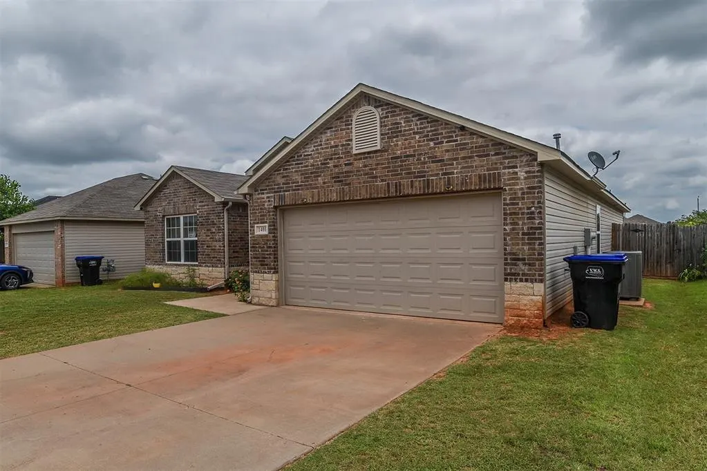 Photo 8 — 1401 Gypsum Place, Noble, OK 73068