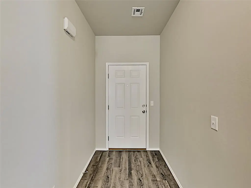 Photo 3 — 1928 Timberdale Drive, Shawnee, OK 74804