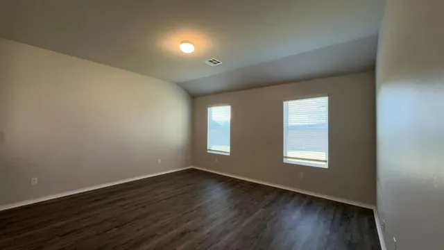 Photo 5 — 1928 Timberdale Drive, Shawnee, OK 74804