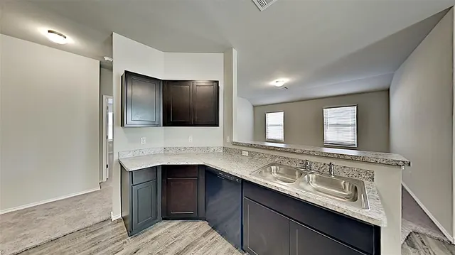 Photo 8 — 1928 Timberdale Drive, Shawnee, OK 74804