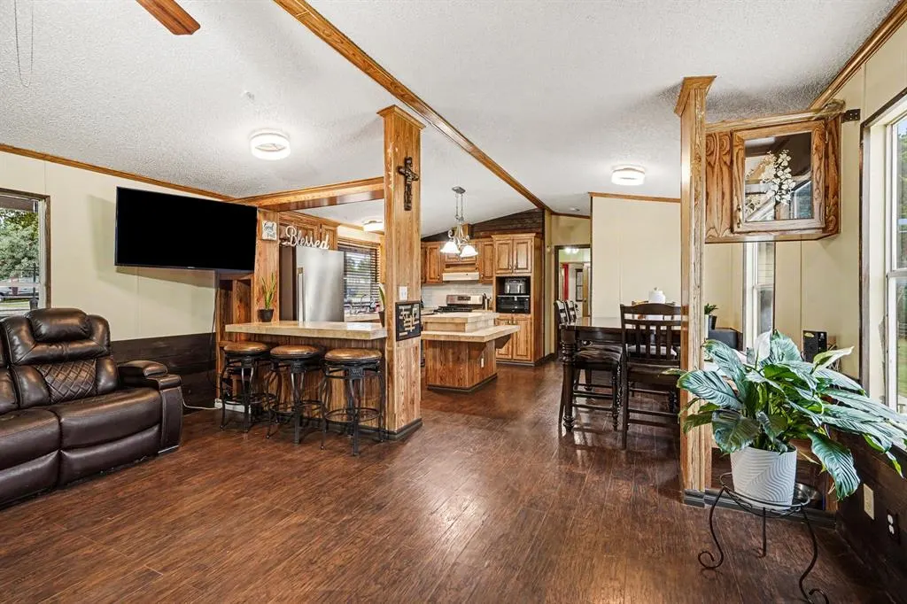 Photo 21 — 108 Woodland Drive, Edmond, OK 73025
