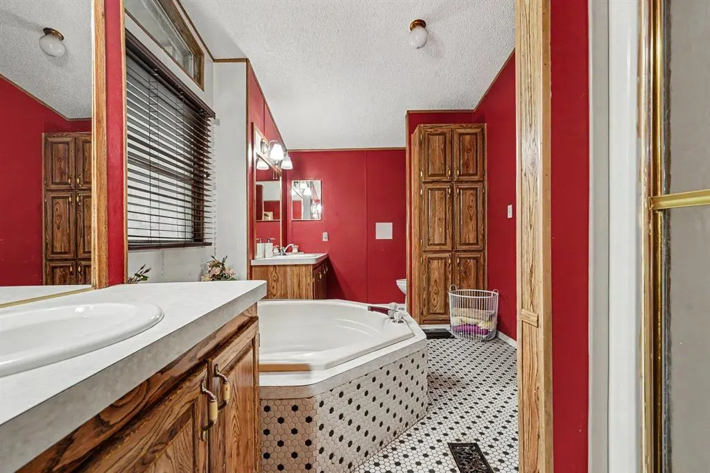 Photo 27 — 108 Woodland Drive, Edmond, OK 73025