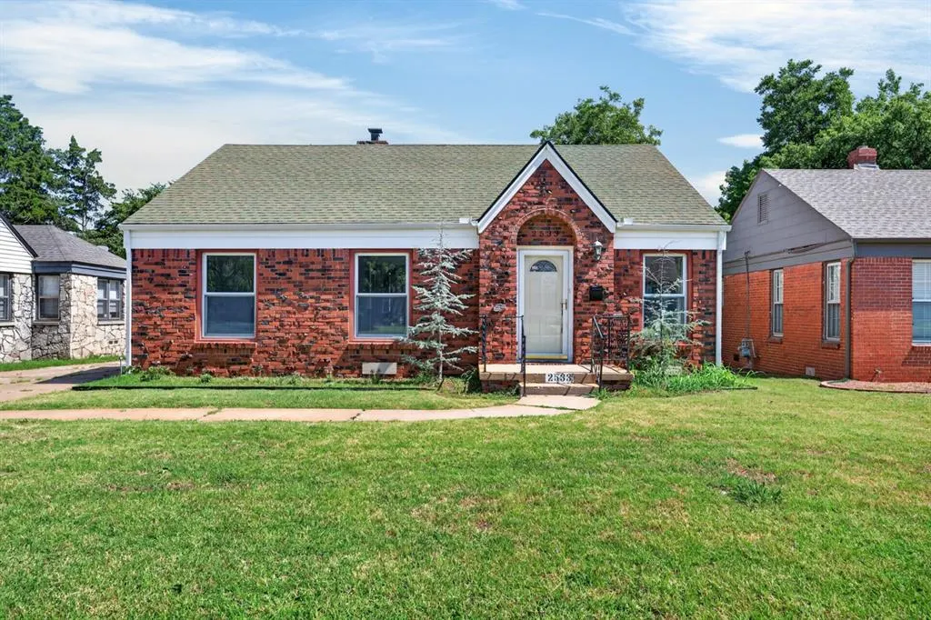 Front exterior — 2533 NW 31st Street, Oklahoma City, OK 73112