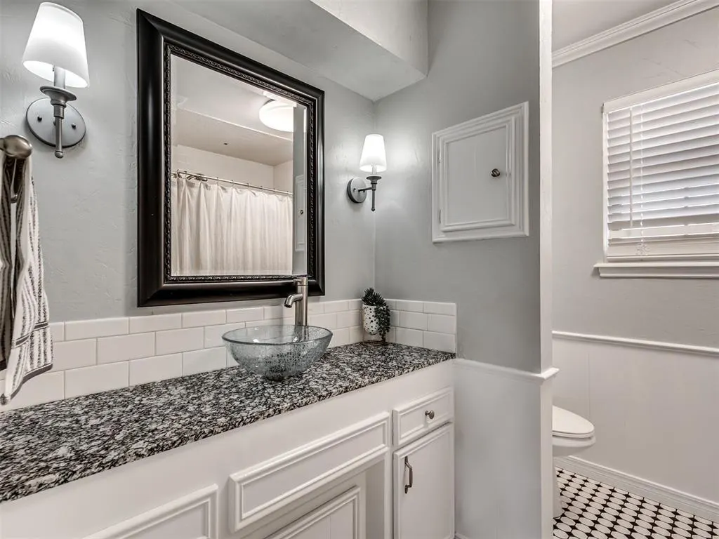 Photo 22 — 3833 NW 65th Street, Oklahoma City, OK 73116