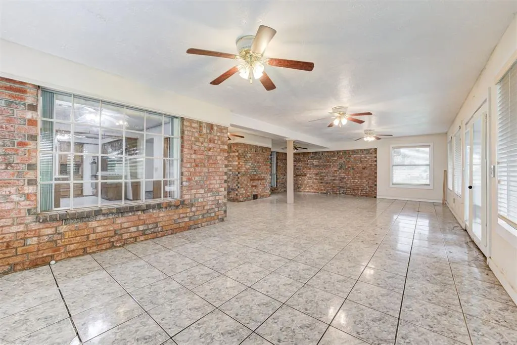 Photo 35 — 2301 S Manor Road, Yukon, OK 73099