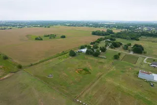 Sold home at 2301 S Manor Road