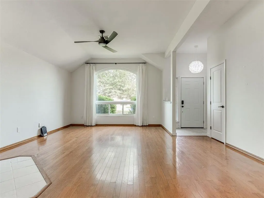 Photo 4 — 1708 Hazelwood Drive, Norman, OK 73071
