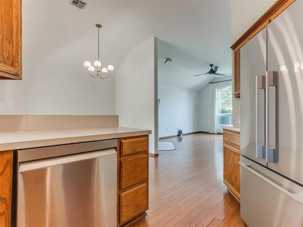 Photo 10 — 1708 Hazelwood Drive, Norman, OK 73071