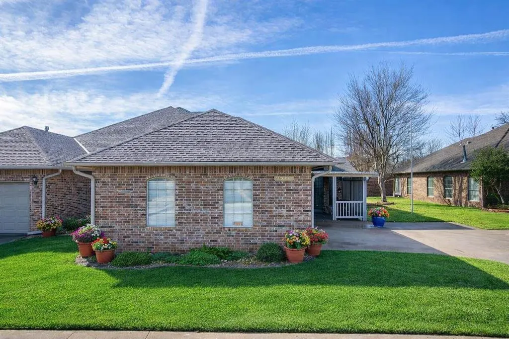 Front exterior — 1920 NW 160th Place, Edmond, OK 73013