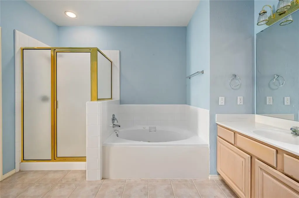 Photo 15 — 1920 NW 160th Place, Edmond, OK 73013